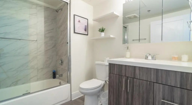 Апартаменты McCormick Place 420 friendly 2br-2ba on Michigan avenue with optional parking for 6 guests