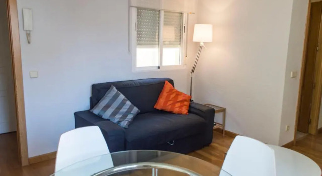 For You Rentals reina sofia apartment DF21, Забронировать Апартаменты/квартира Арганзуэла Мадрид, рядом с Дом-музей Лопе де Вега