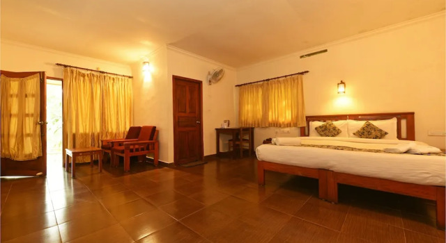 Номер Standard с красивым видом из окна Glenmore Resorts Munnar