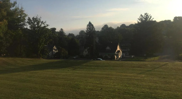 The Bradford Inn, Book Pension Hoteller i Pennsylvania med parkering, Parkering