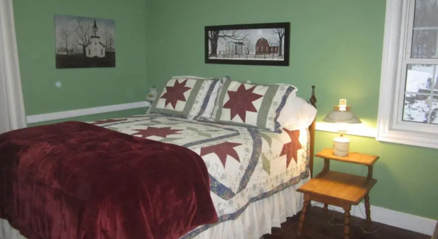 Люкс Deluxe Grand Oak Manor Bed and Breakfast