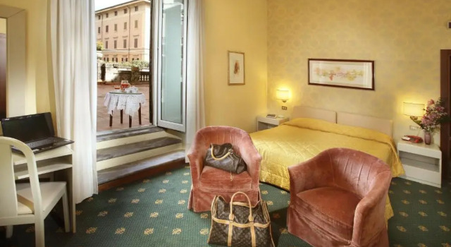 Двухместный номер Superior Grand Hotel Plaza & Locanda Maggiore