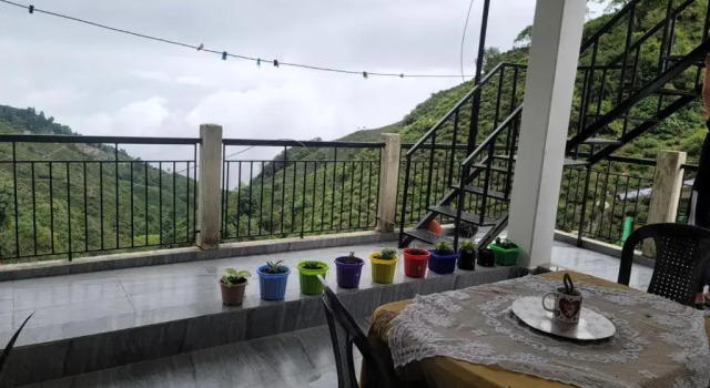 Sunnyside Eco Homestay, Prenota Hotel Kurseong West Bengal