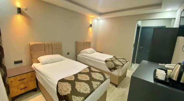 Двухместный номер Standard с балконом Whitestone Hotel