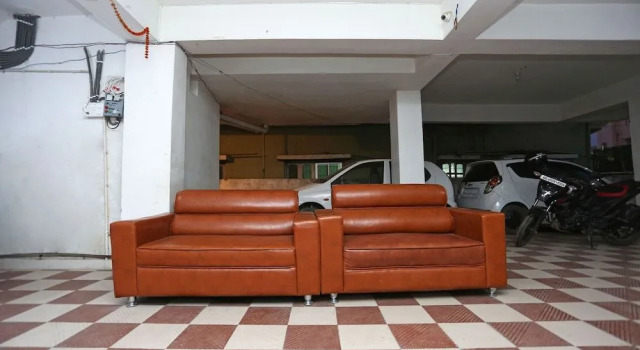 OYO 24694 Hotel Satya Inn, Rezervovat Hotel Hotely v Bangalore s parkováním, Parkování