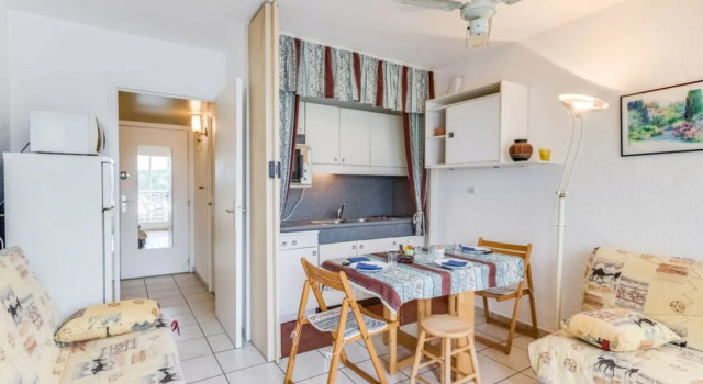 Escale Plage 41988, Book Hotel Hotels in Camargue with a Pool, Swimming Pool