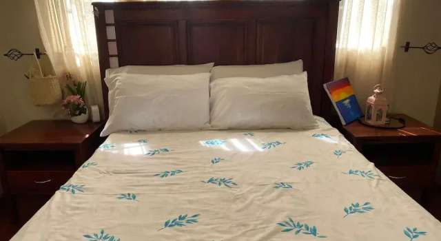 Luxurious 4 bed With Pool in Helensvale - 2255, Buchen Sie Ferienwohnung Apartments in Helensvale, Ferienwohnung