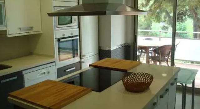 Click & Booking Apartamentos Arqubach