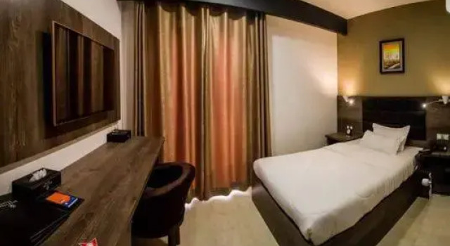 Mellasse Hammam & Spa, Rezervasyon Tatil Köyü Tissemsilt otoparklı oteller, Otopark
