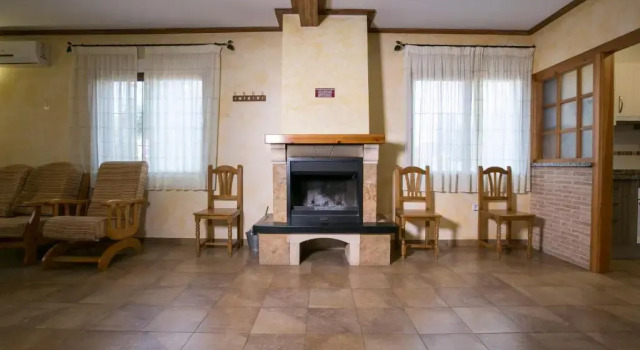 Коттедж с 4 комнатами Complejo Rural La Tejera
