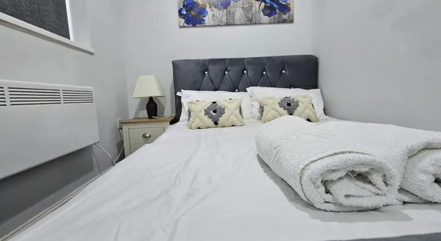 Charming Oxford Apartment in Telford - Flat 2, Varaa Huoneisto Asunnot kohteessa Merseyside, Huoneisto