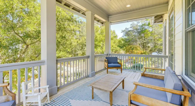 Коттедж Walk to Gulf: Modern Retreat in Santa Rosa Beach!