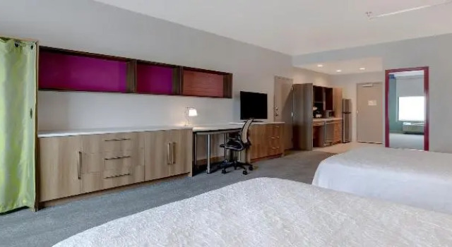 Четырёхместный люкс для людей с ограниченными возможностями Home2 Suites By Hilton Las Vegas North