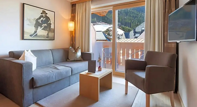 Люкс с балконом Hotel Trofana Alpin