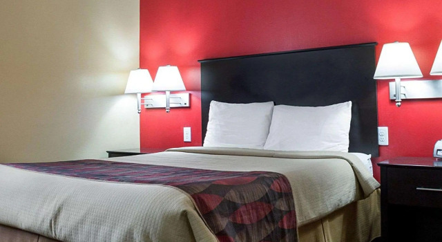 Двухместный номер Standard Econo Lodge Jamestown South