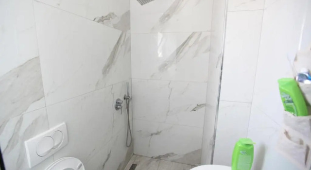 Balkonlu Standart aile oda Vila Dodaj