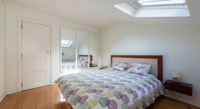 Апартаменты Мансарда с 2 комнатами Flores Guest House