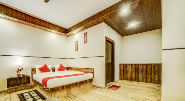 Hotel O Vip, Забронировать Отель Отели штата Раджастхана с парковкой, Парковка