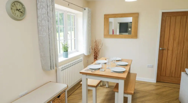 Ryedale Country Lodges - Willow Lodge, Book Feriehus Villaer i Yorkshire Moors, Villa