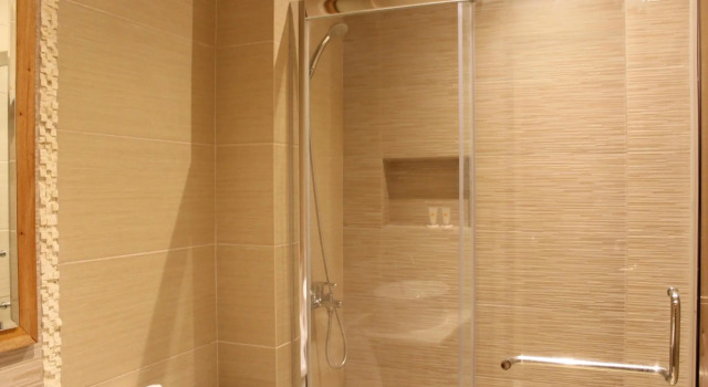 Люкс Deluxe Dumaguete Royal Suite Inn