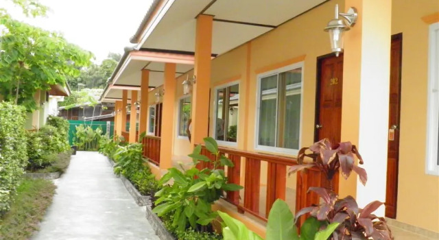 Номер Standard Ruen Narisra Resort