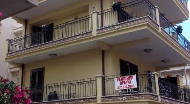Casa Vacanze Letojanni, Book Hotel Hotels in Sicily with Parking, Parking