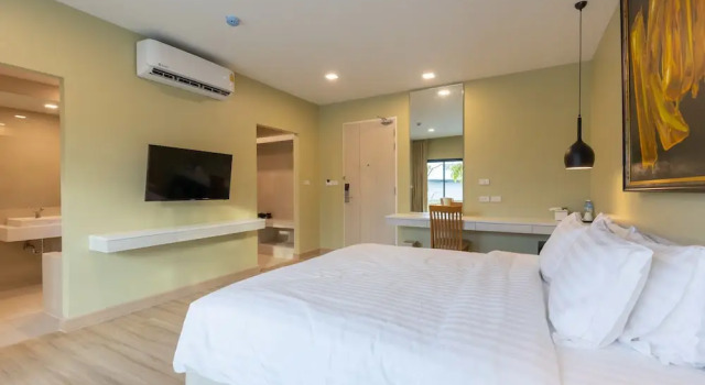 Люкс Porestva Hotel Sriracha