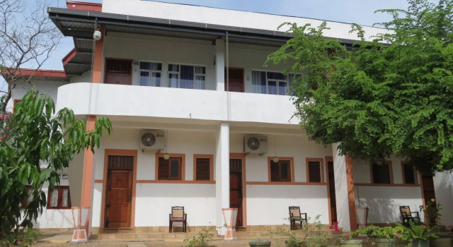 Dinaka Rest