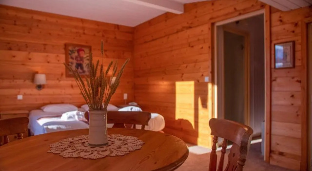 Семейный номер Superior Hôtel Arbois Bettex