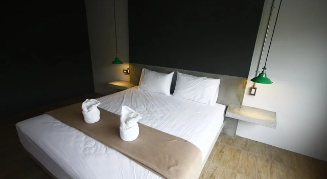 Kuakaew Garden Hotel, Book Hotel Lan Saka 