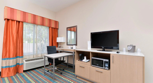 Номер Standard Holiday Inn Express Albuquerque N - Bernalillo by IHG