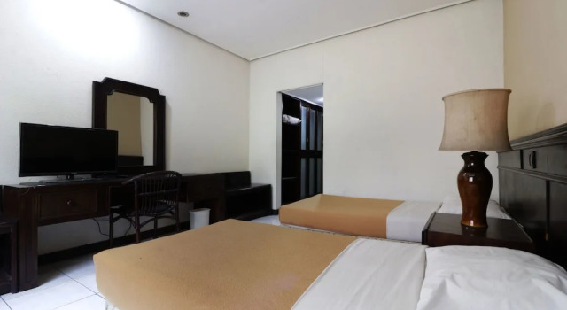 Superior Zimmer Istana Hotel Bandung Mitra RedDoorz