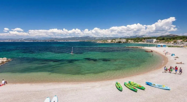 MAISON LE BRUSC, 3 PIèCES, 4 PERSONNES - FR-1-316-219, Забронировать Отель Сис-Фур-Ле-Плаж Var coast