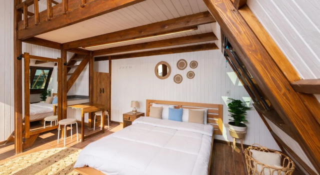Бунгало Deluxe Matarma Beach Residence