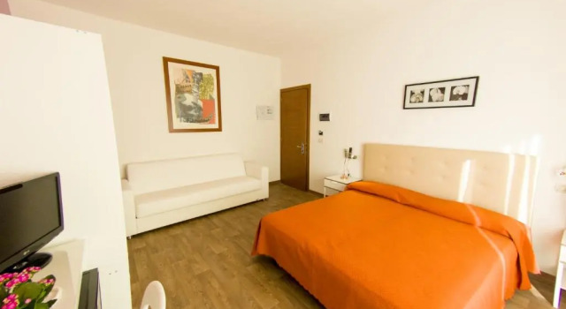 Трёхместный номер Standard Hotel Nederland