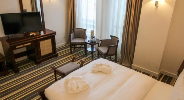 Luksusowy dwuosobowy pokój Hotel Avenue