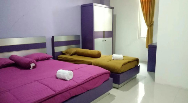 Suite Hotel Ungu Pas Kangen Bekasi