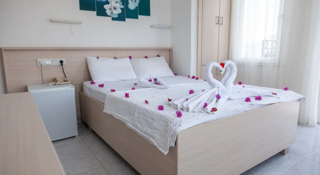 Двухместный номер Standard с балконом и с видом на горы Gokcen Hotel & Apartments