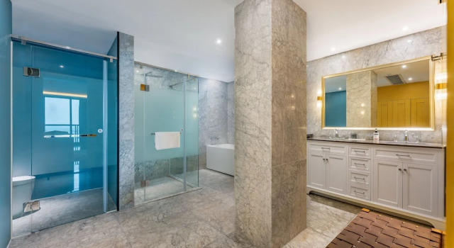 Двухместный номер Standard с балконом и с видом на море Holiday Inn Express Zhuhai Guishan Island by IHG