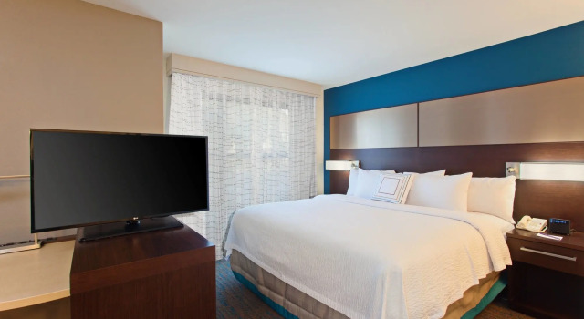 Residence Inn Palo Alto Mountain View, Забронировать Отель Отели Silicon Valley с парковкой, Парковка
