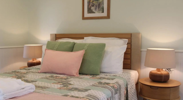 Greenlee Cottages, Buchen Sie Hotel Hotels in Queensland mit Parkplatz, Parkplätze