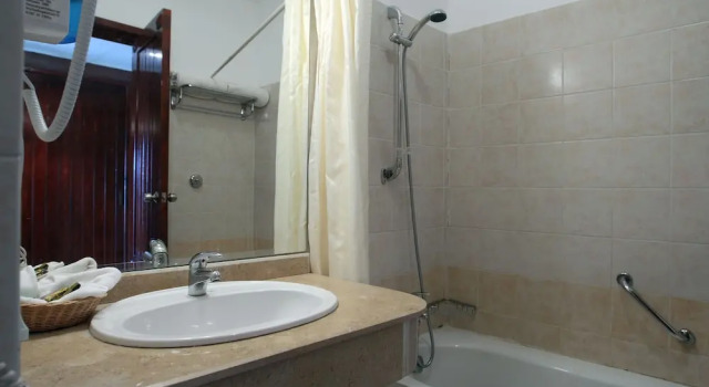 Двухместный номер Standard с балконом Blue House Hotel