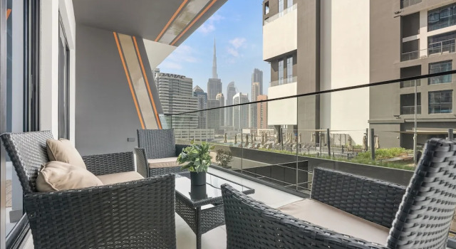 Апартаменты Deluxe WelHome - Contemporary 1BR in Binghatti Canal & Burj Views
