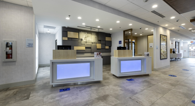 Holiday Inn Express & Suites - Staunton by IHG, Prenota Hotel Staunton 