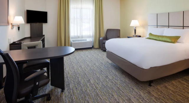 Двухместный люкс Candlewood Suites Bemidji - Paul Bunyan, An Ihg Hotel