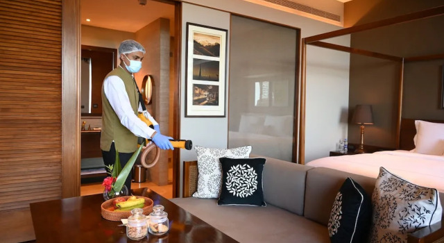Номер Luxury с балконом и с красивым видом из окна Taj Chia Kutir Resort & Spa Darjeeling