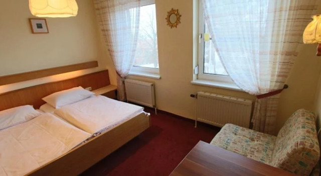 Pension Leiner, Book Hotel Neusiedl am See 