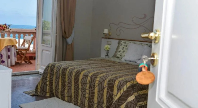 B&B Villa Raineri, Book Villa Hotels in Sicily with Parking, Parking