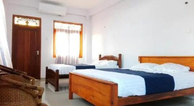 Randhi La Beach View Hotel, Забронировать Отель Хиккадува Округ Галле