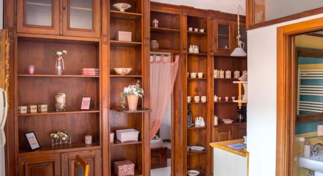 8 Small and cozy Suite, Prenota Hotel Timişoara 